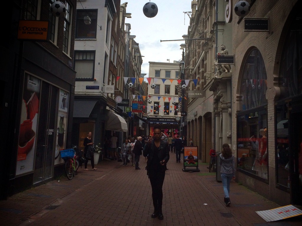 Улица Красных фонарей Амстердам